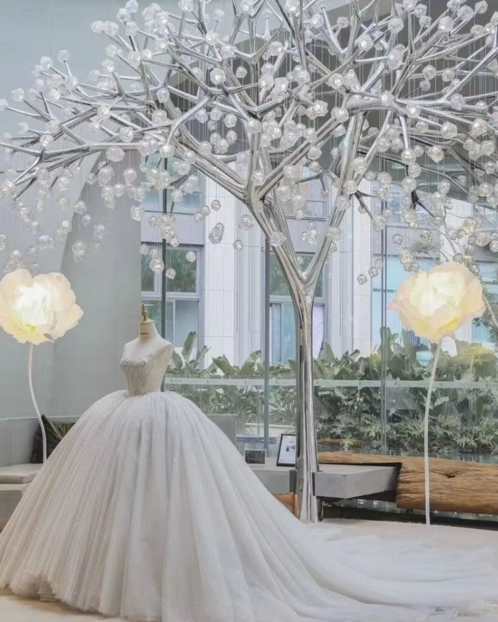 Elegant Handmade Flowering Floor Lamp for Indoor Decor