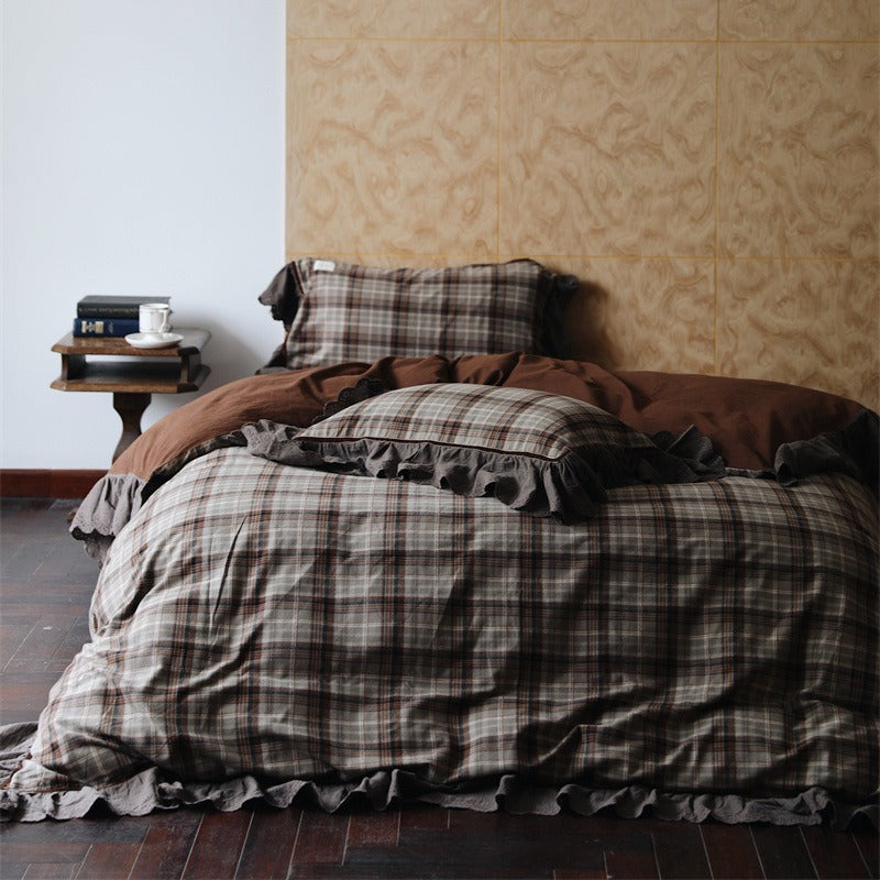 Vintage Plaid Ruffle Bedding Set / 4 Colors