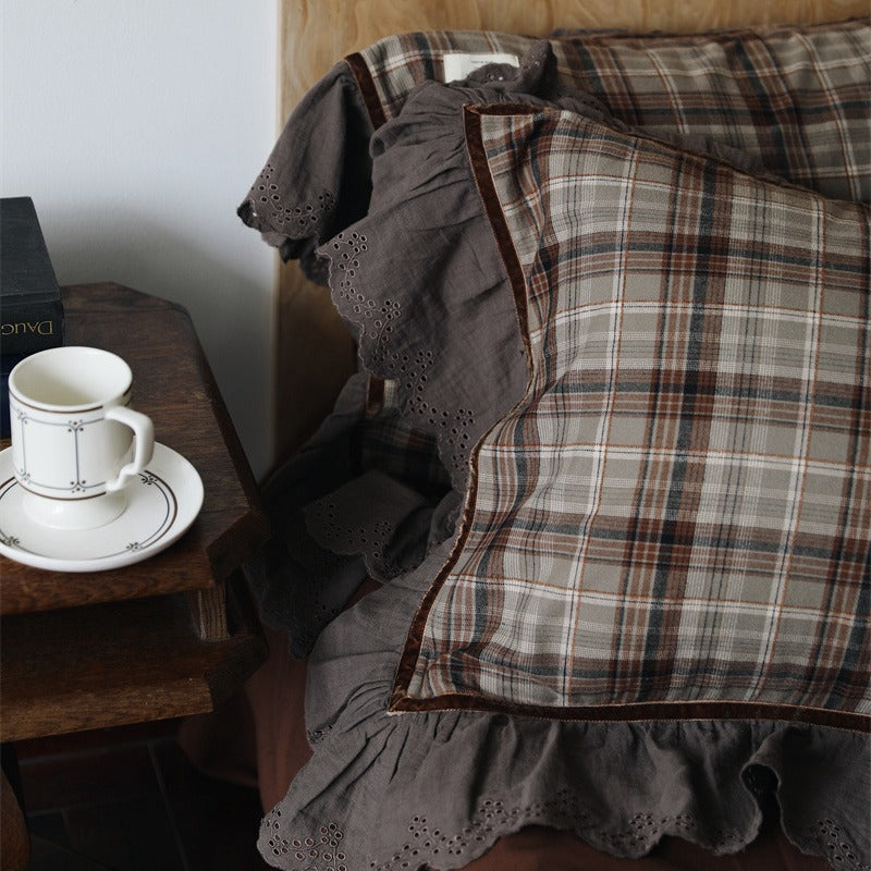 Vintage Plaid Ruffle Bedding Set / 4 Colors