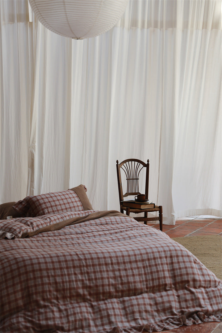 Vintage Plaid Ruffle Bedding Set / 4 Colors