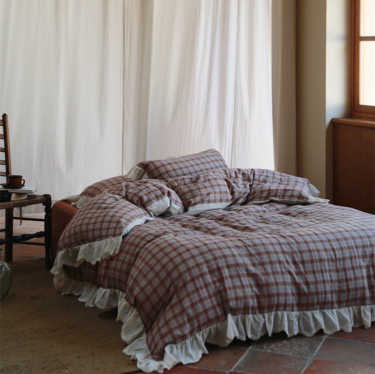 Vintage Plaid Ruffle Bedding Set / 4 Colors