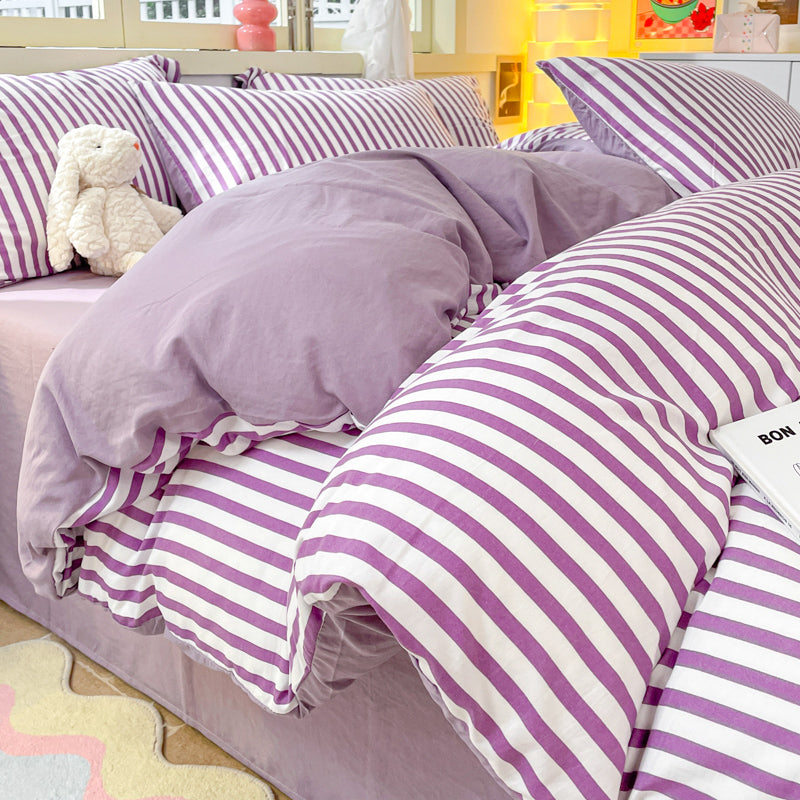 Striped Bedding Set / Lavender