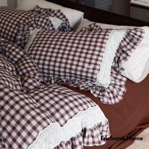 Stripe Lace Ruffle Bedding Set / 3 Shades