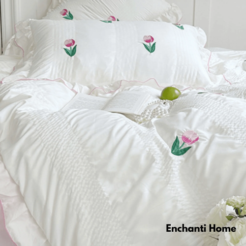 Floral Embroidered Ruffle Bedding Set / Roses