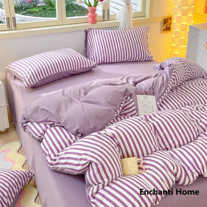 Striped Bedding Set / Lavender