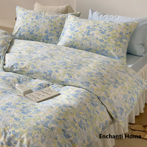 Blossom Floral Bedding Set / Multicolors