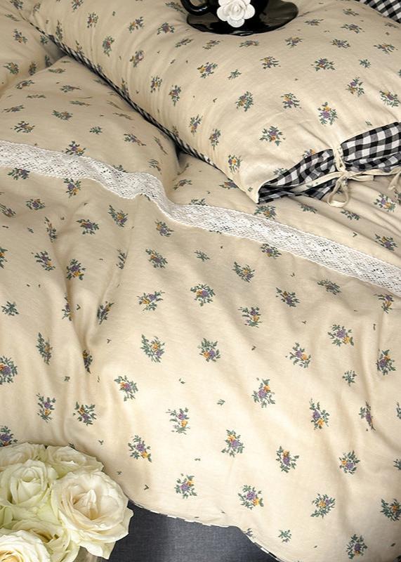 Floral Lace Tie-Up Bedding Set / Rosalie