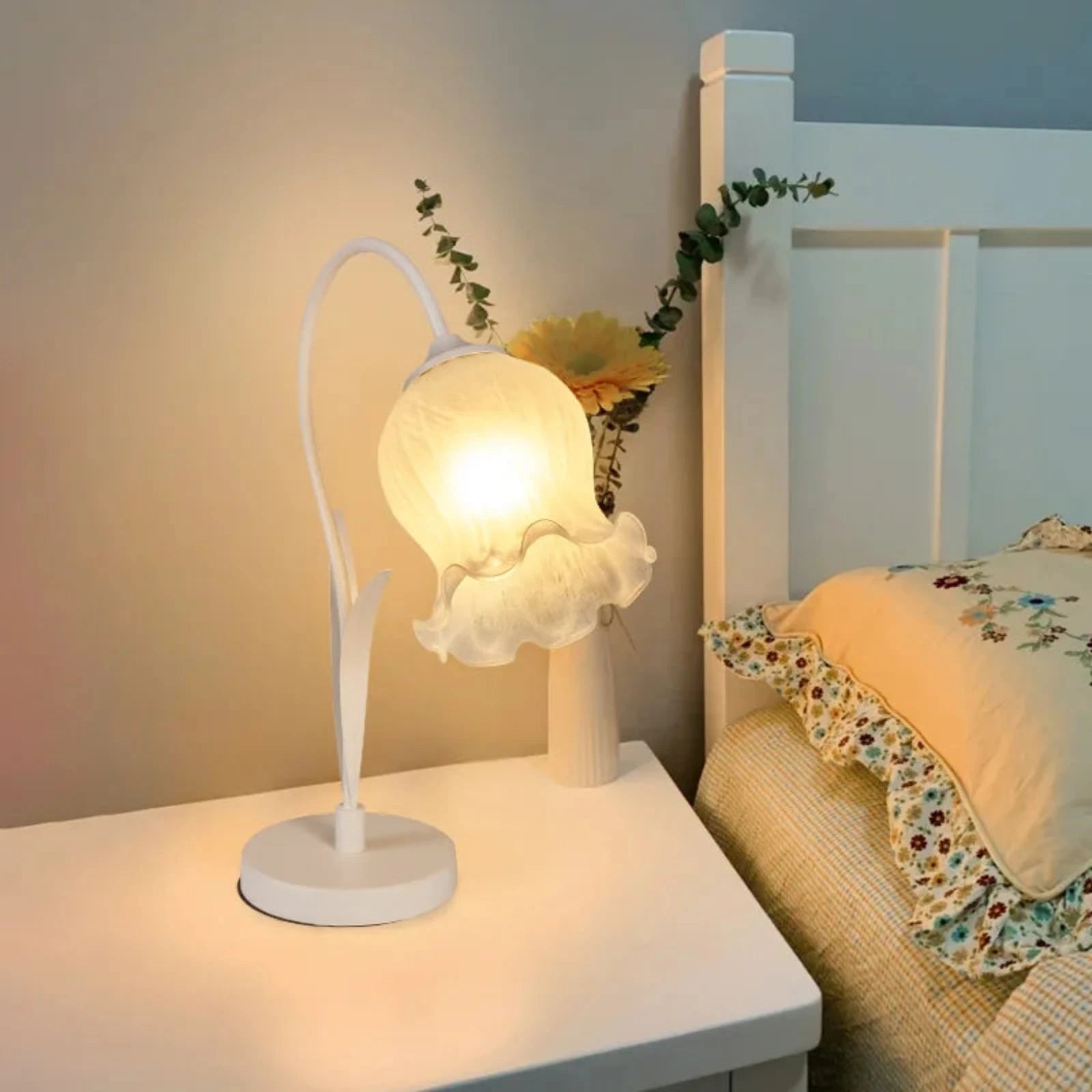 Nordic Bell Orchid Floor Lamp