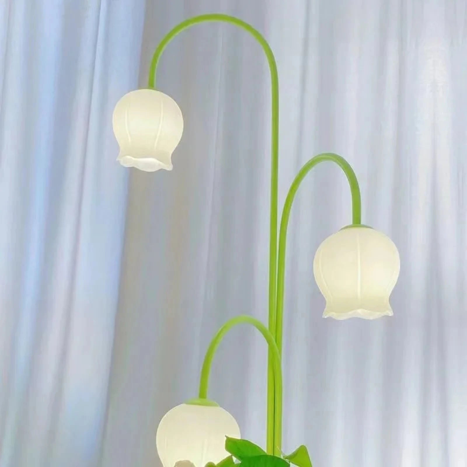 Nordic Bell Orchid Floor Lamp