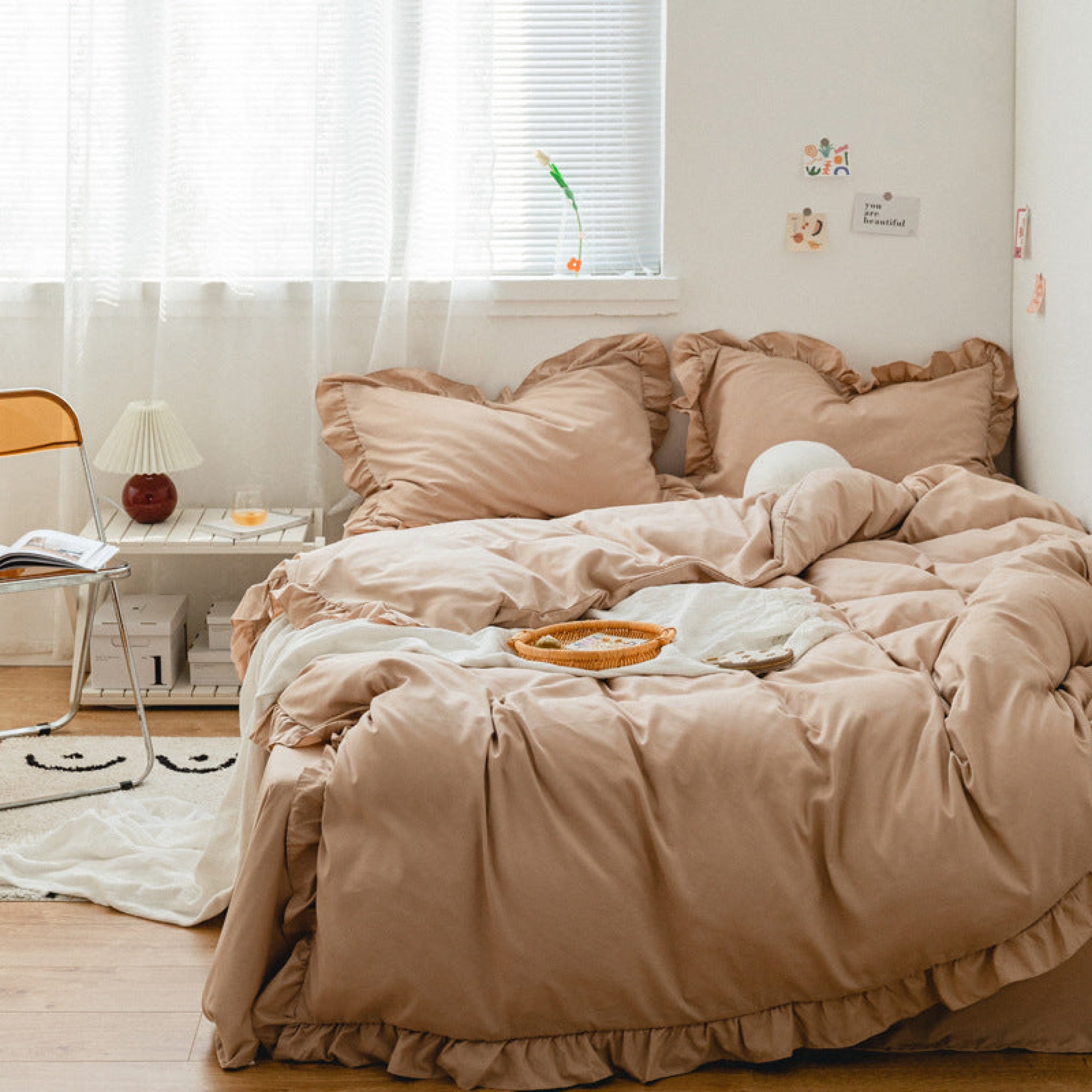 Soft Ruffle Bedding Set / Earth Tones