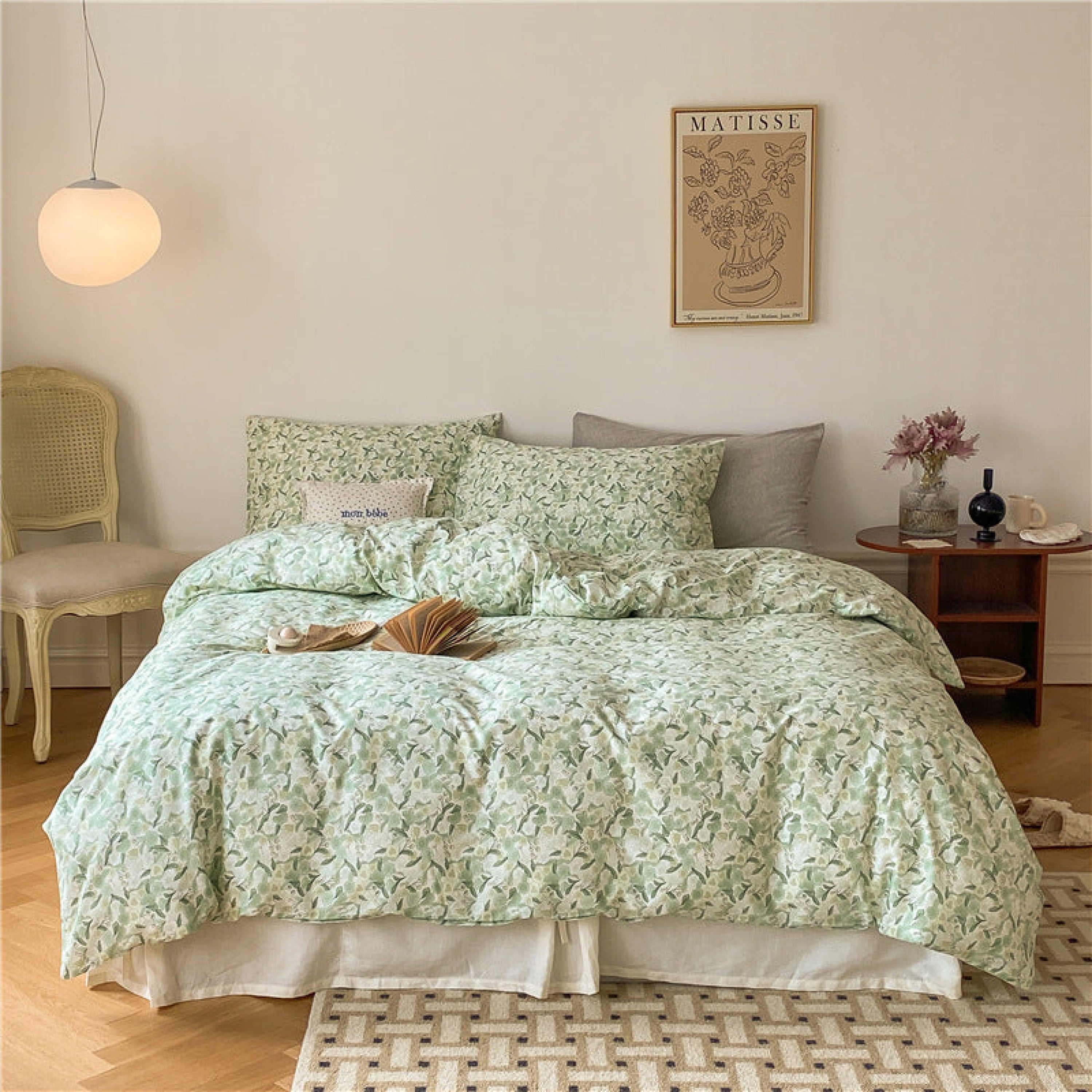 Soft Floral Bedding Set / Green