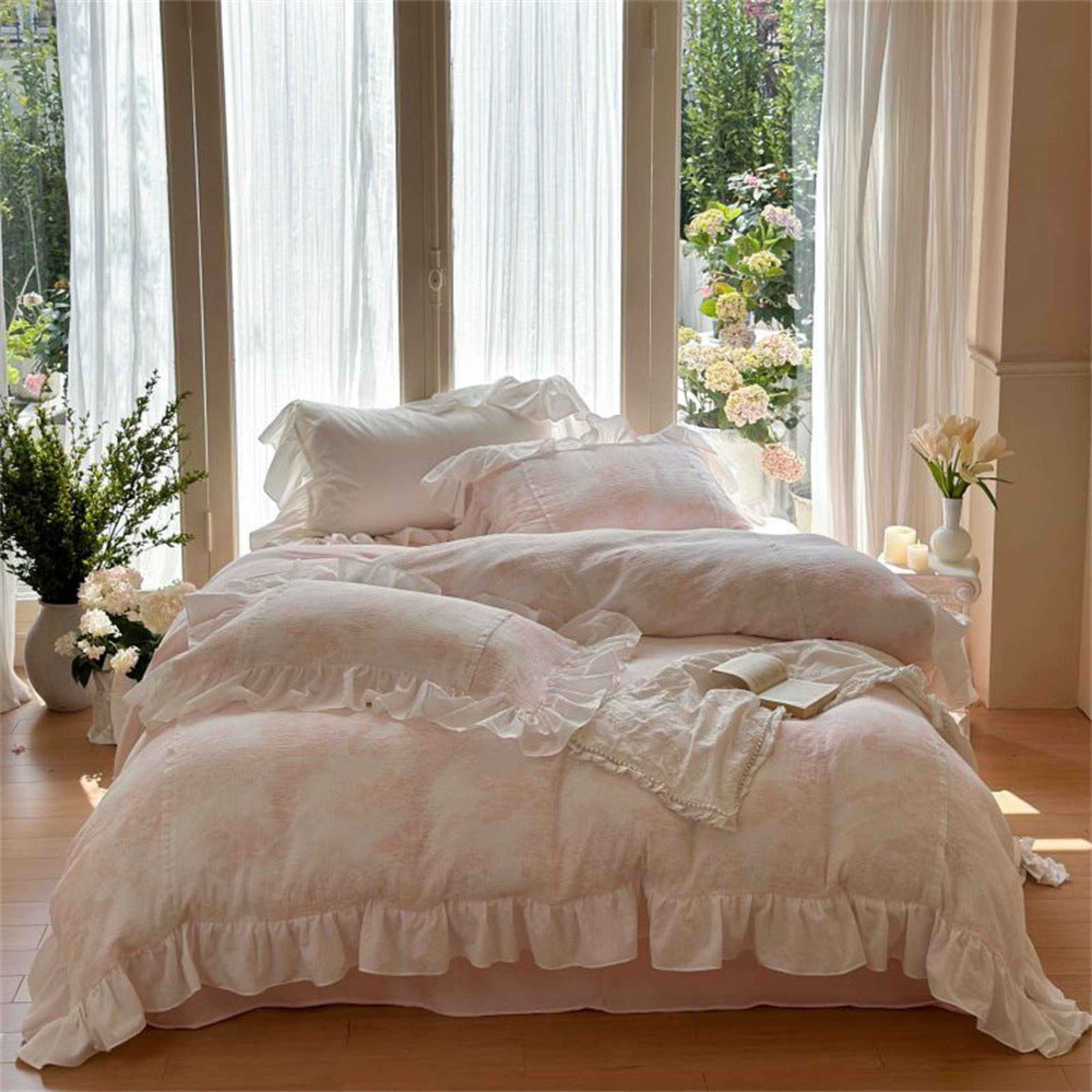 French Ruffle Bedding Set / Pink & White