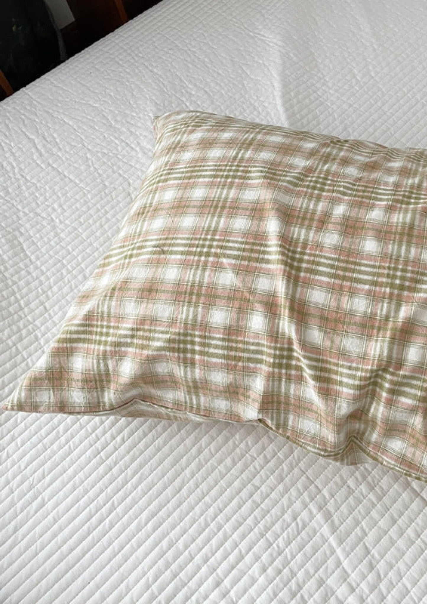 Plaid Pillowcases / 4 Chic Colors