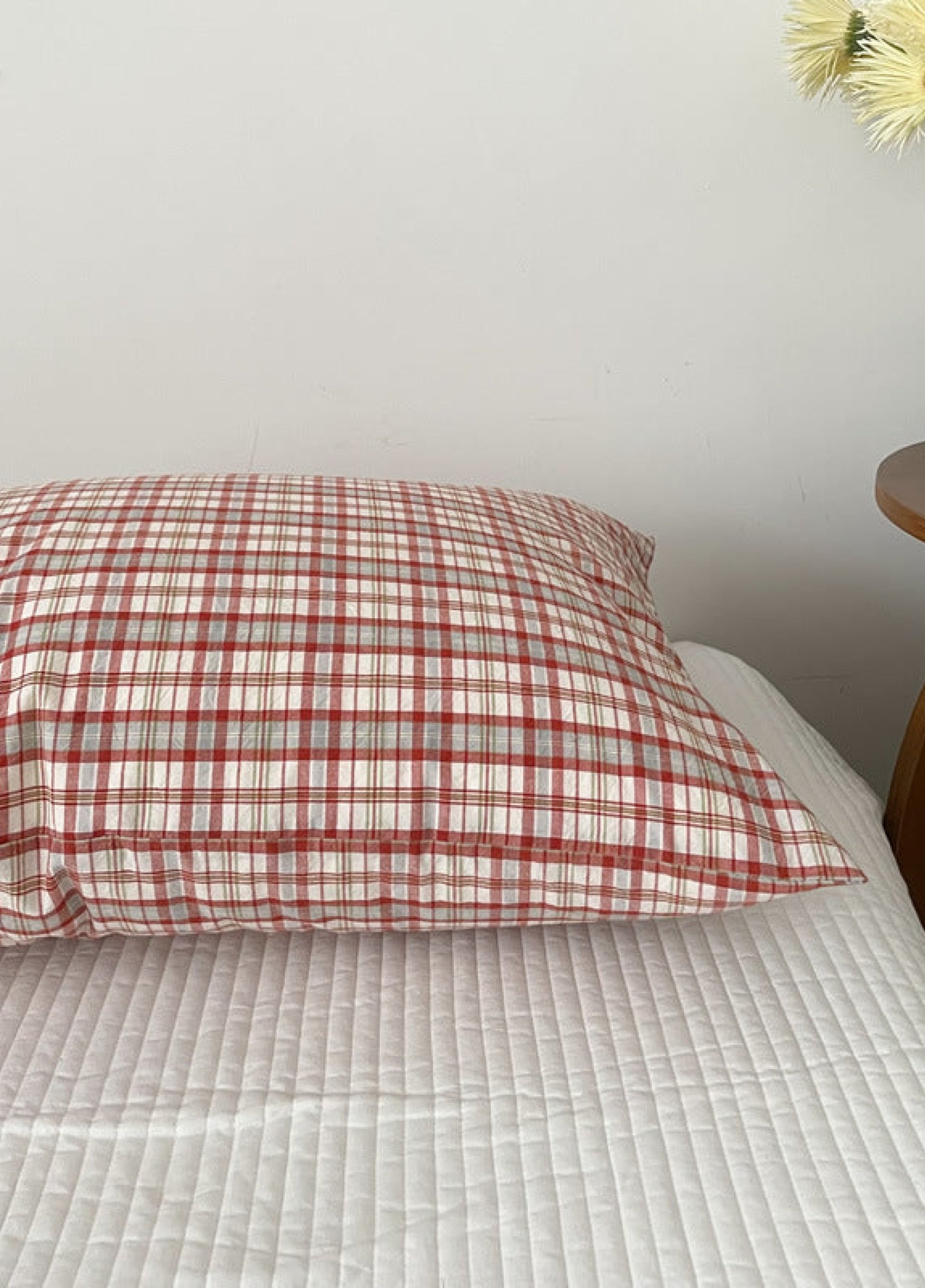 Plaid Pillowcases / 4 Chic Colors