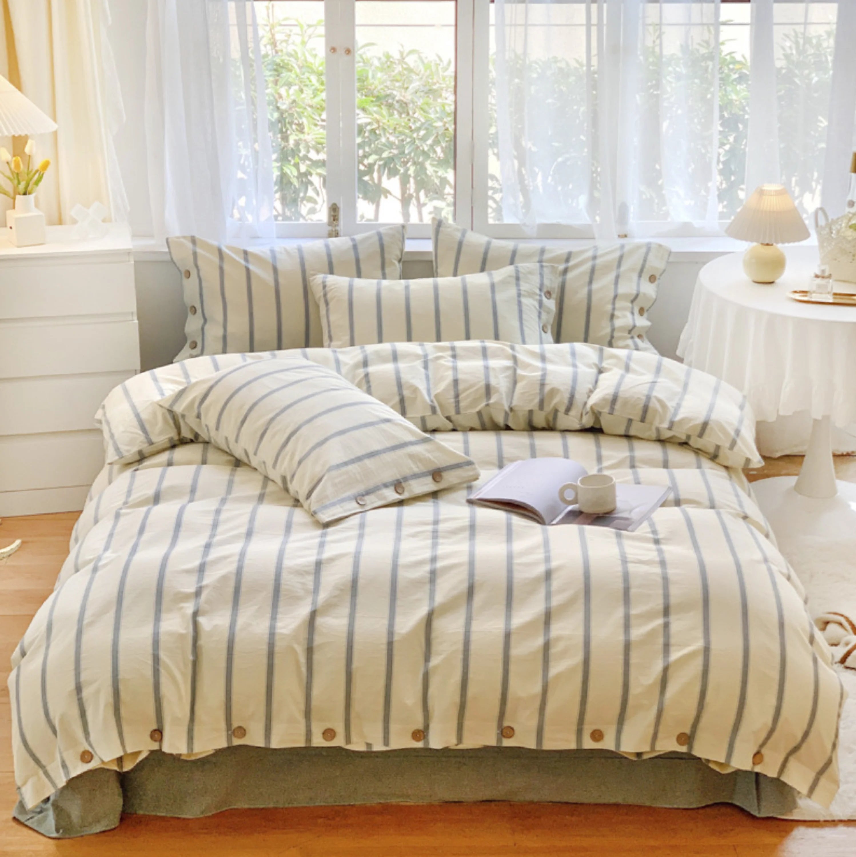 Striped Button Detail Bedding Set / Lemon Sage