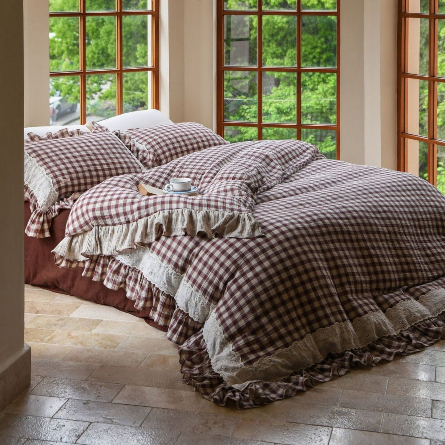 Stripe Lace Ruffle Bedding Set / 3 Colors