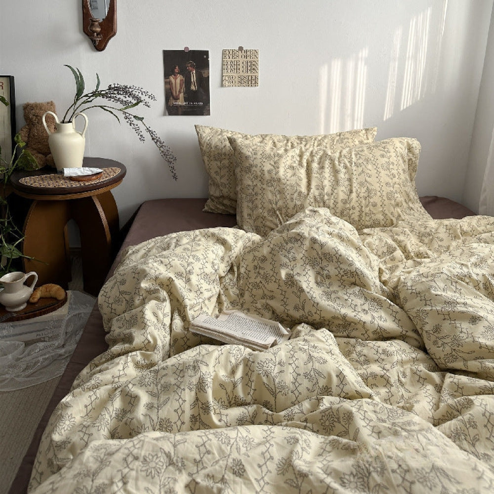 Vintage Inspired Dark Floral Bedding Set / Brown Yellow