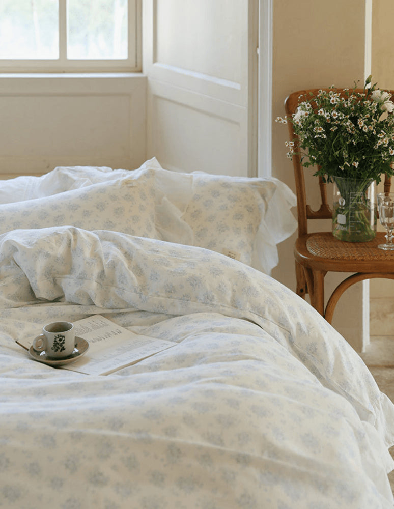 Soft Floral Ruffle Lace Bedding Bundle