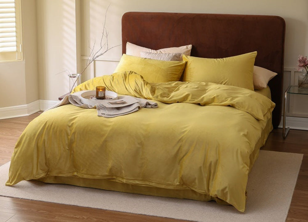 Velvet Bedding Set