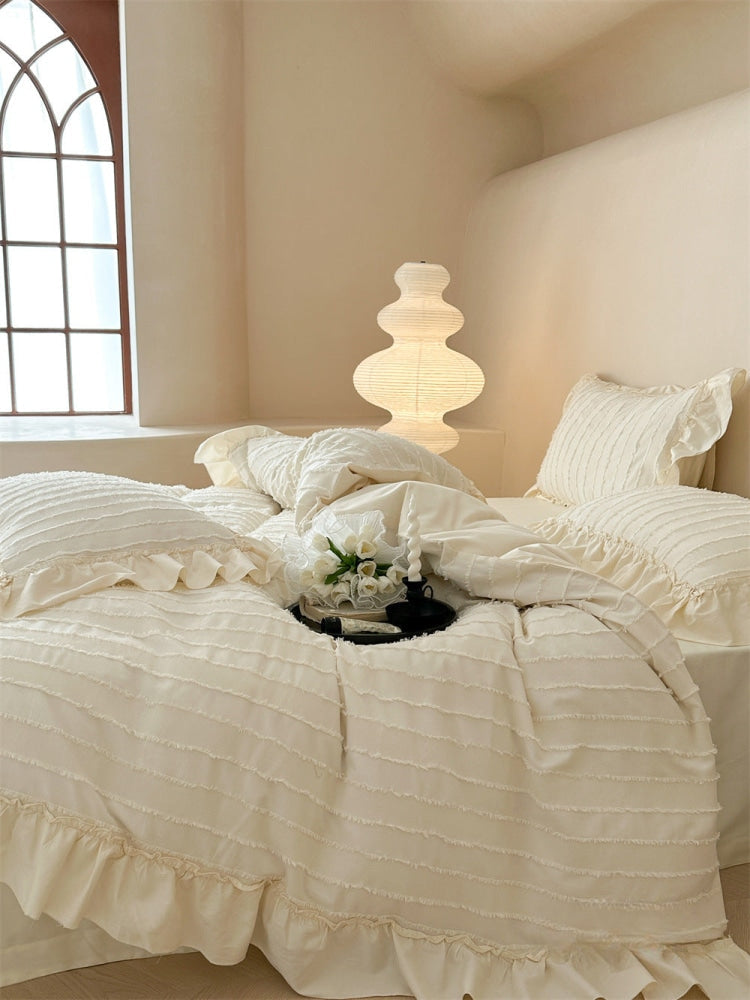 Sweet Ruffle Jacquard Bedding Bundle