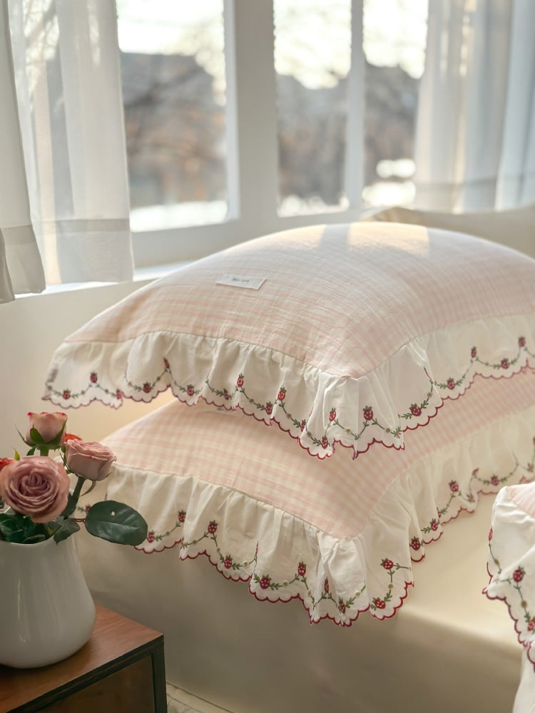 Stripe Ruffle Lace Bedding Bundle