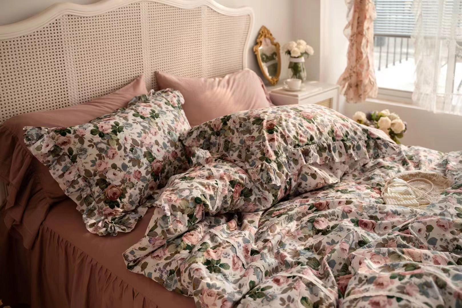 Dark Garden Floral Bedding Bundle