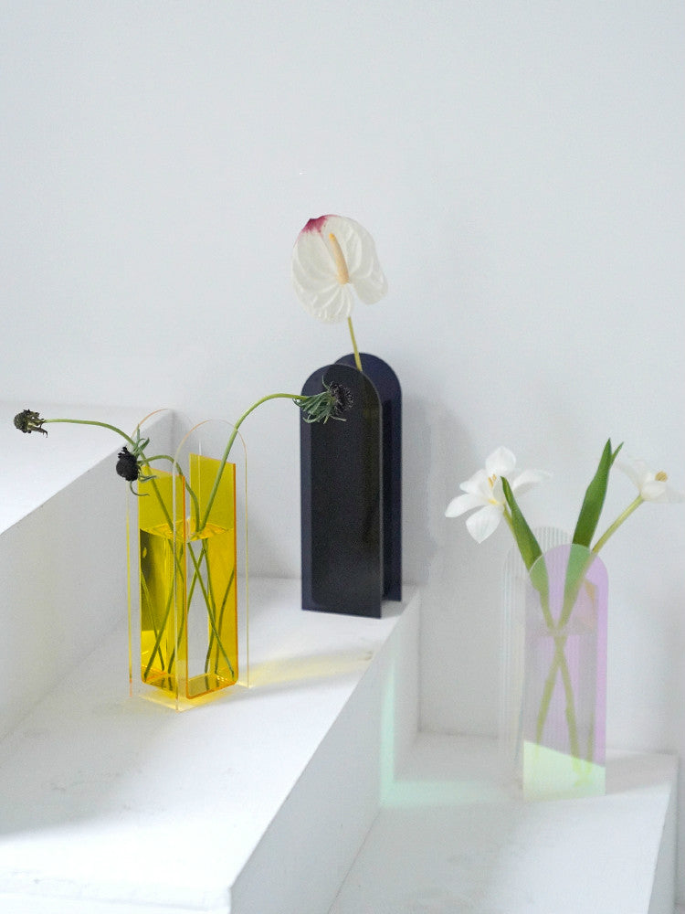 Arch Acrylic Vase