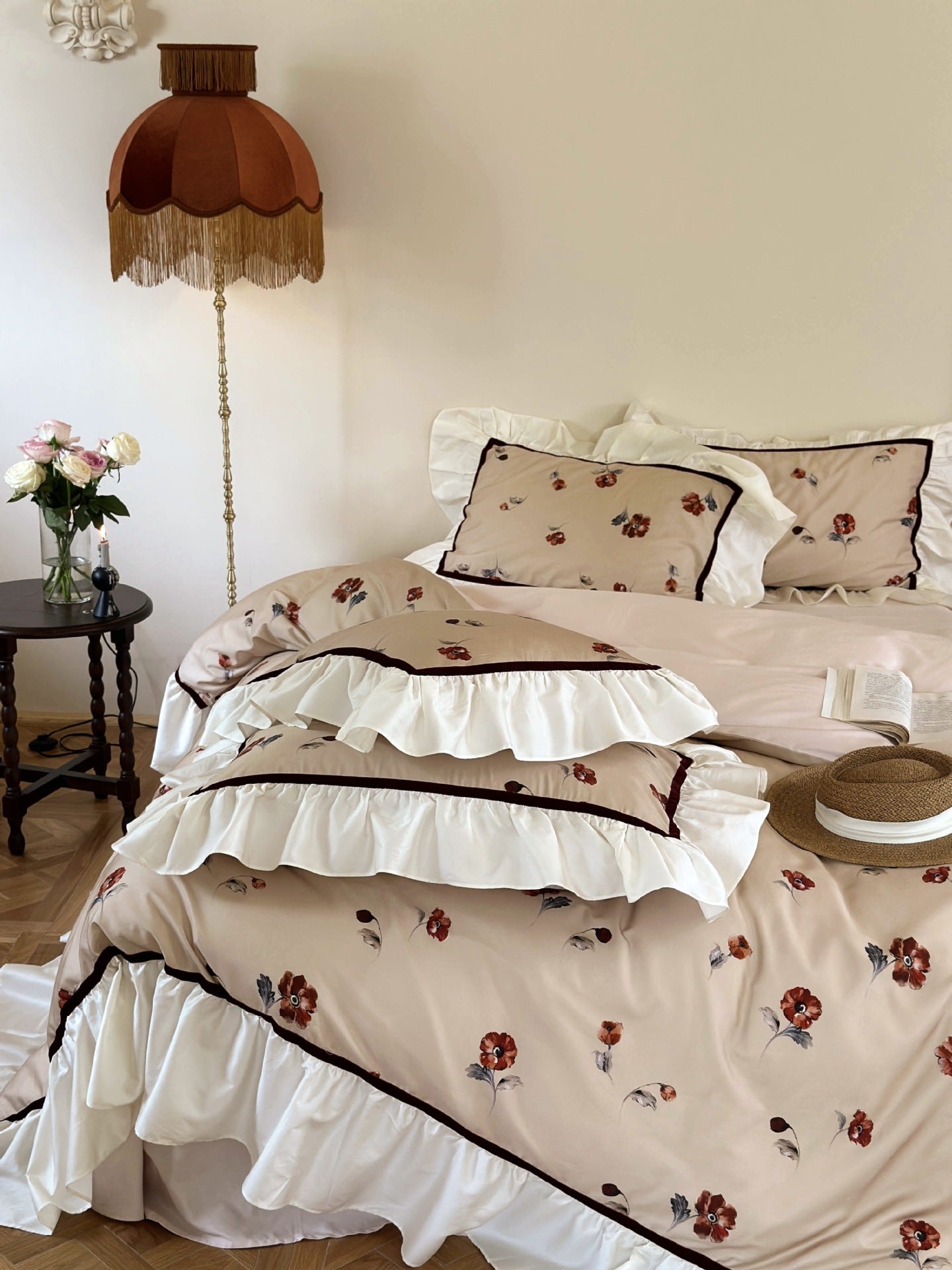 Rosé Floral Ruffle Bedding Set / Pink