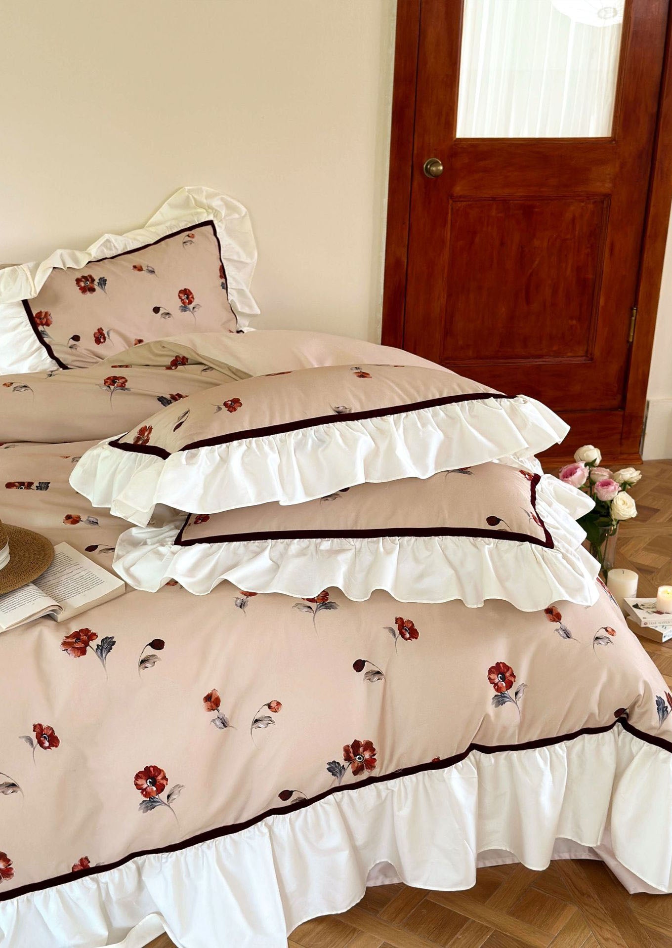 Rosé Floral Ruffle Bedding Set / Pink