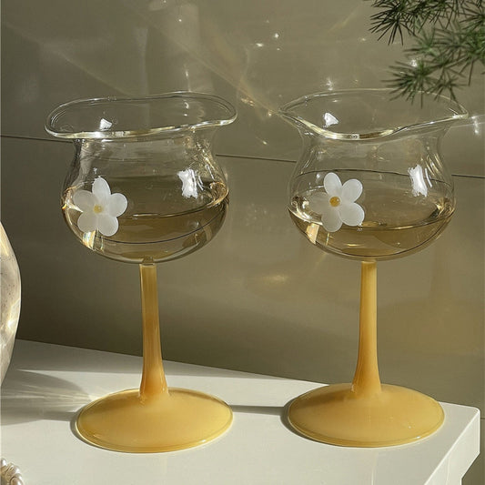 Daisy Wine Glass