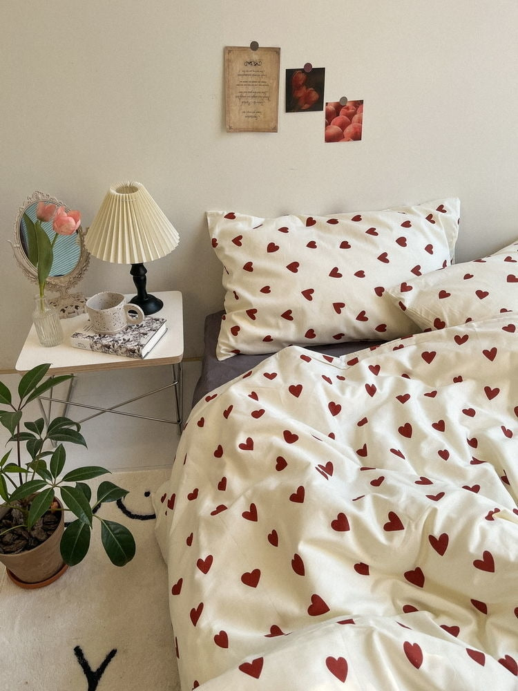 Vintage Little Red Heart Sheet Set