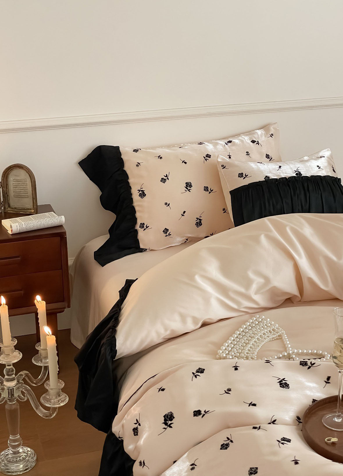 Vintage Inspired Silky Floral Ruffle Bedding Set / Black Pink