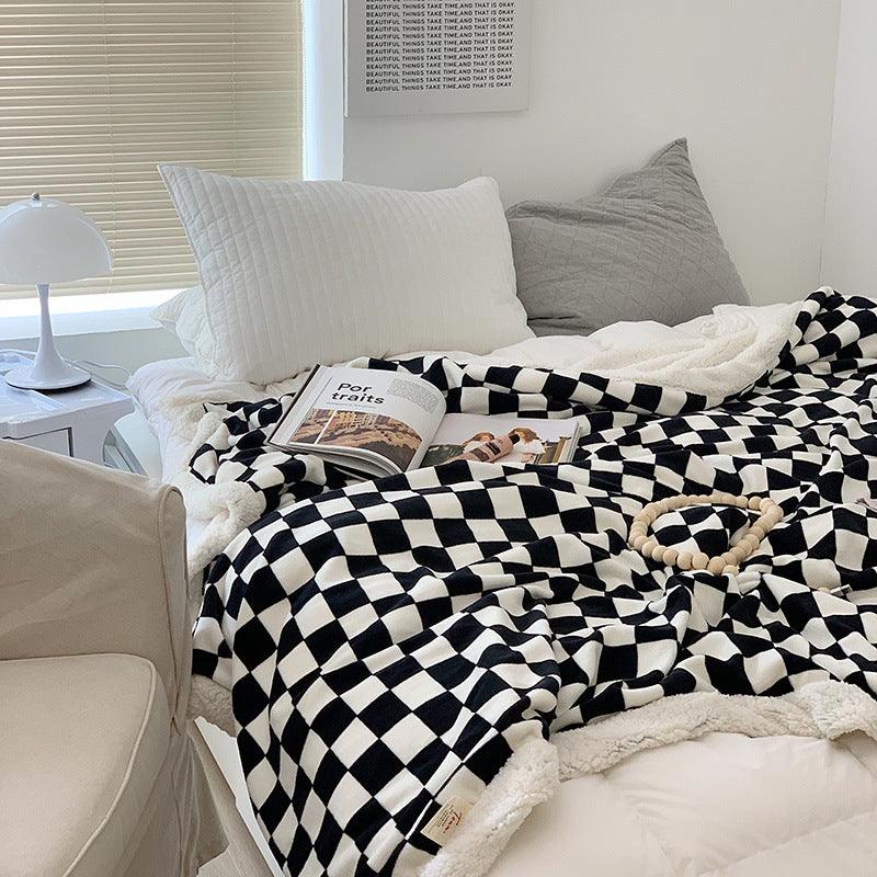 Benjamin Checkered Chunky Fleece Blanket