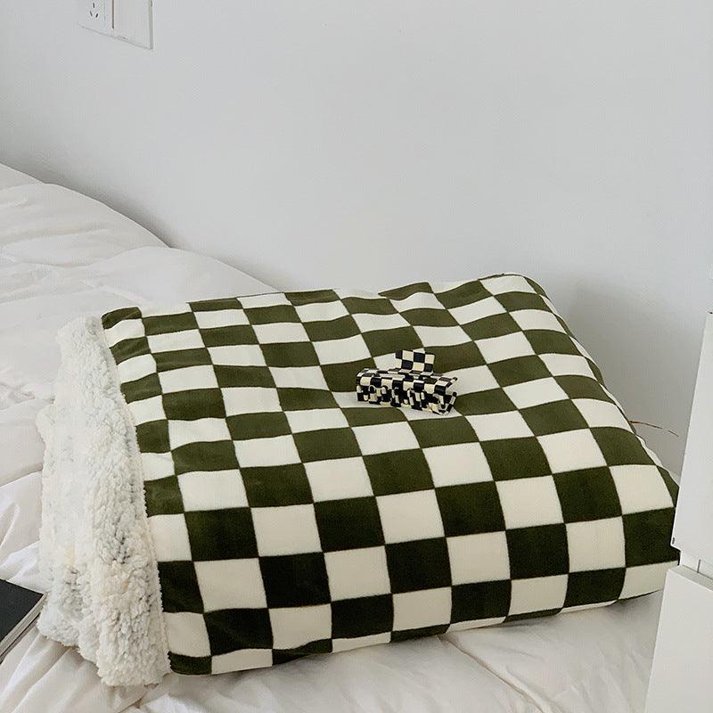 Benjamin Checkered Chunky Fleece Blanket