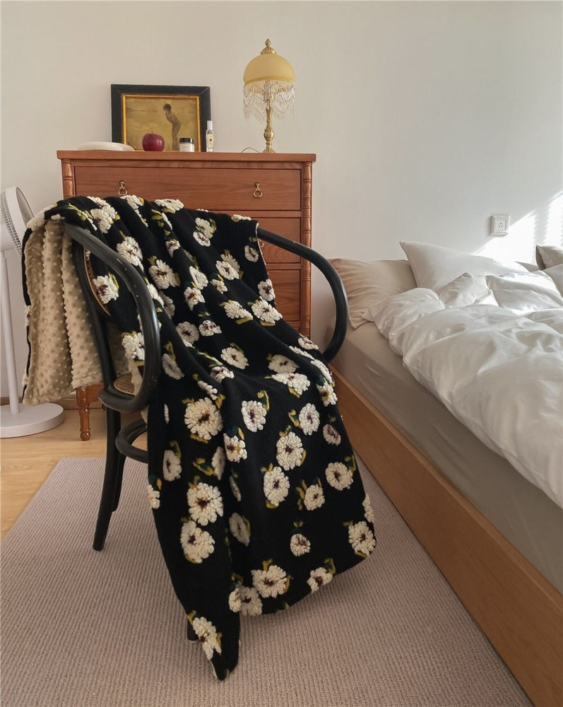 Floral Wool Velvet Blanket / Beige