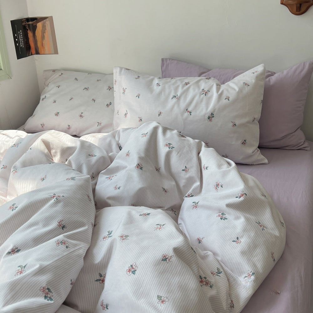 Thin Stripe Floral Bedding Bundle