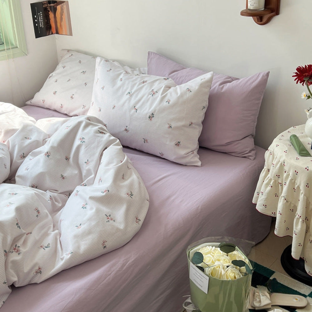 Thin Stripe Floral Bedding Bundle