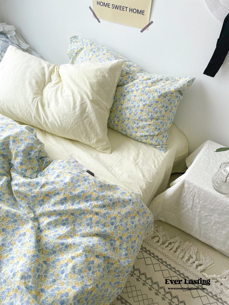 Vintage Inspired Floral Duvet Cover / Brown + Beige